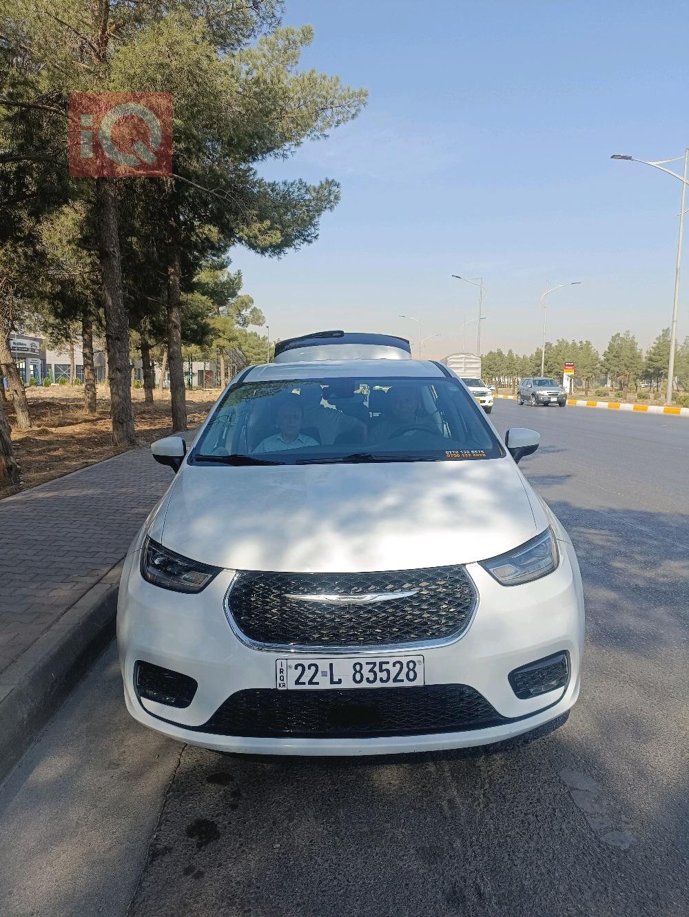كرايسلر جراند فوياجر